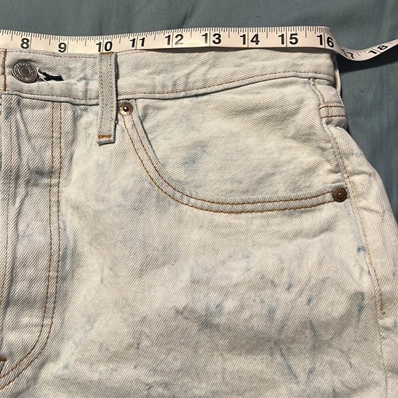 Levi’s 501 Button Fly Bleach acid Wash Denim Shorts - Picture 14 of 14